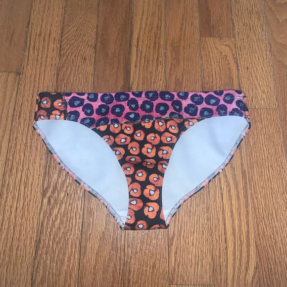 Clover Canyon Multi-Color Design Bikini Bottom Size XS - Picture 2 of 5